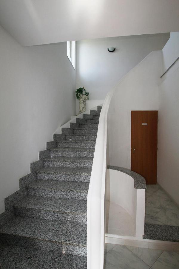 Appartamento Terry - Casa Vacanze Капо-Ватикано Экстерьер фото